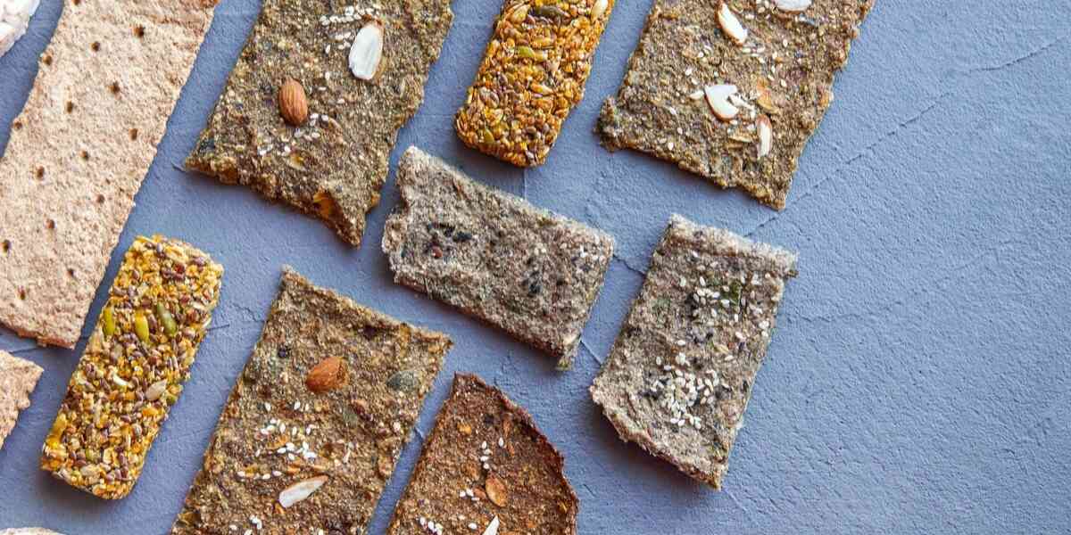 Raw Almond Crackers with Golden Flax Seeds - Raw at 50